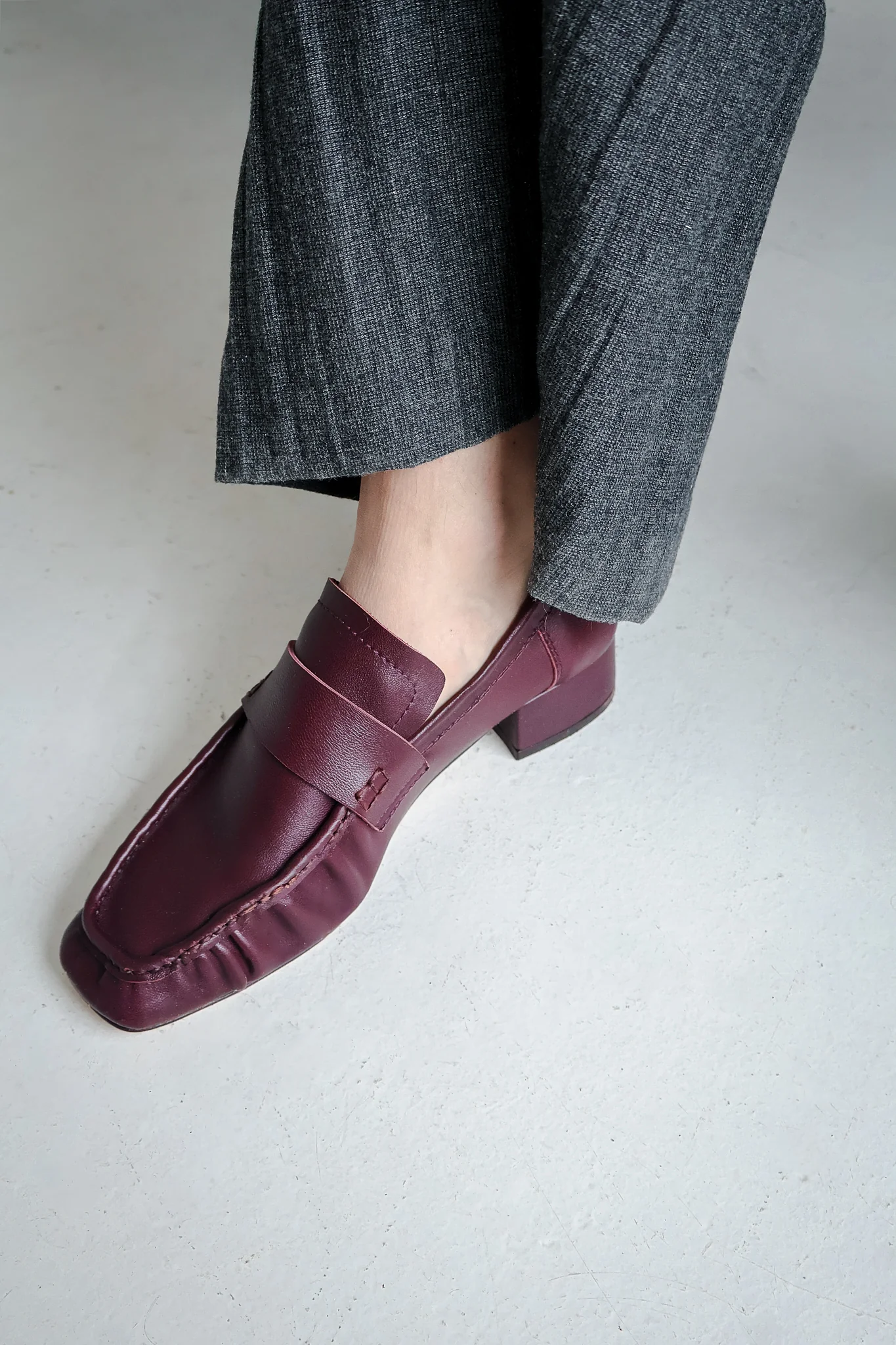 Navas Bordeaux Loafer - Image 5
