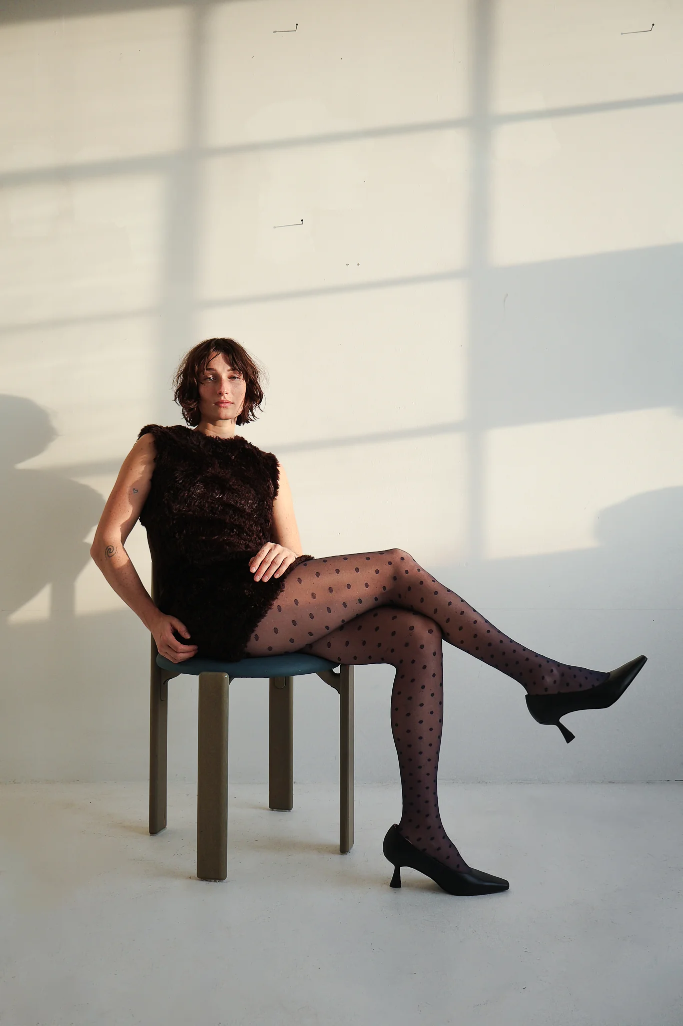 Navia Black Heel - Image 4