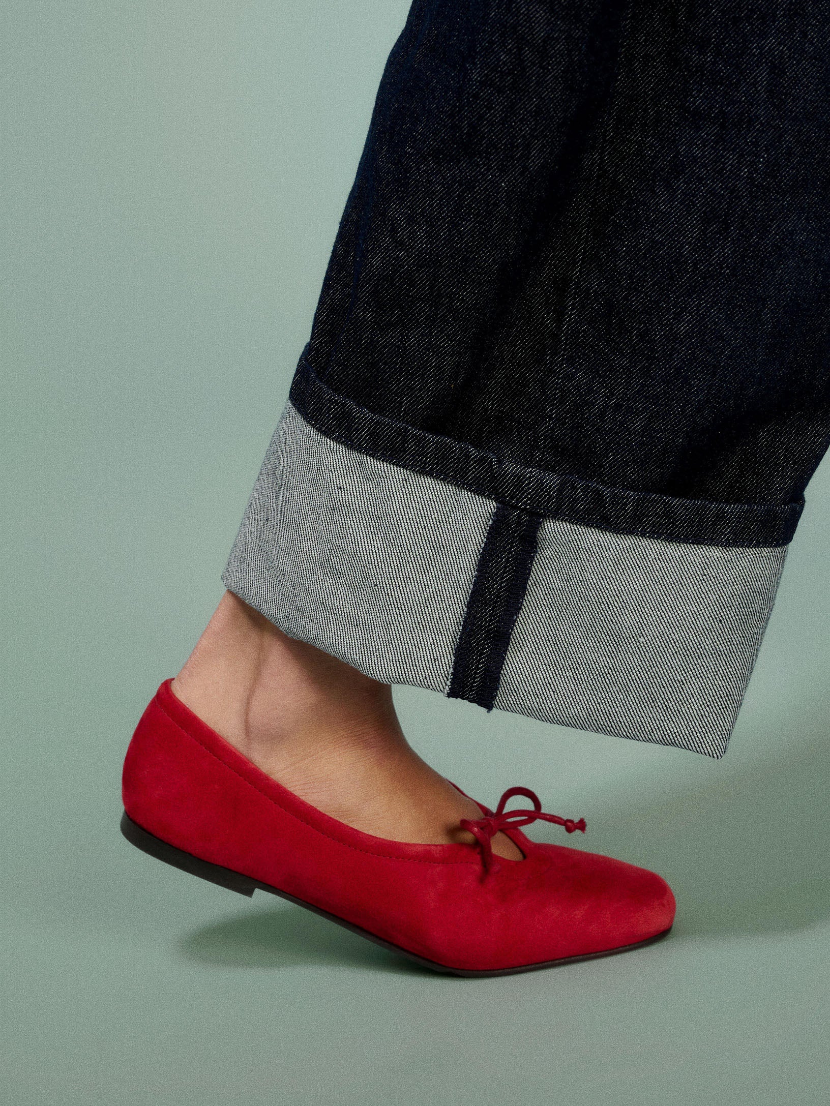 Prato Cherry Suede Ballerina - Image 4