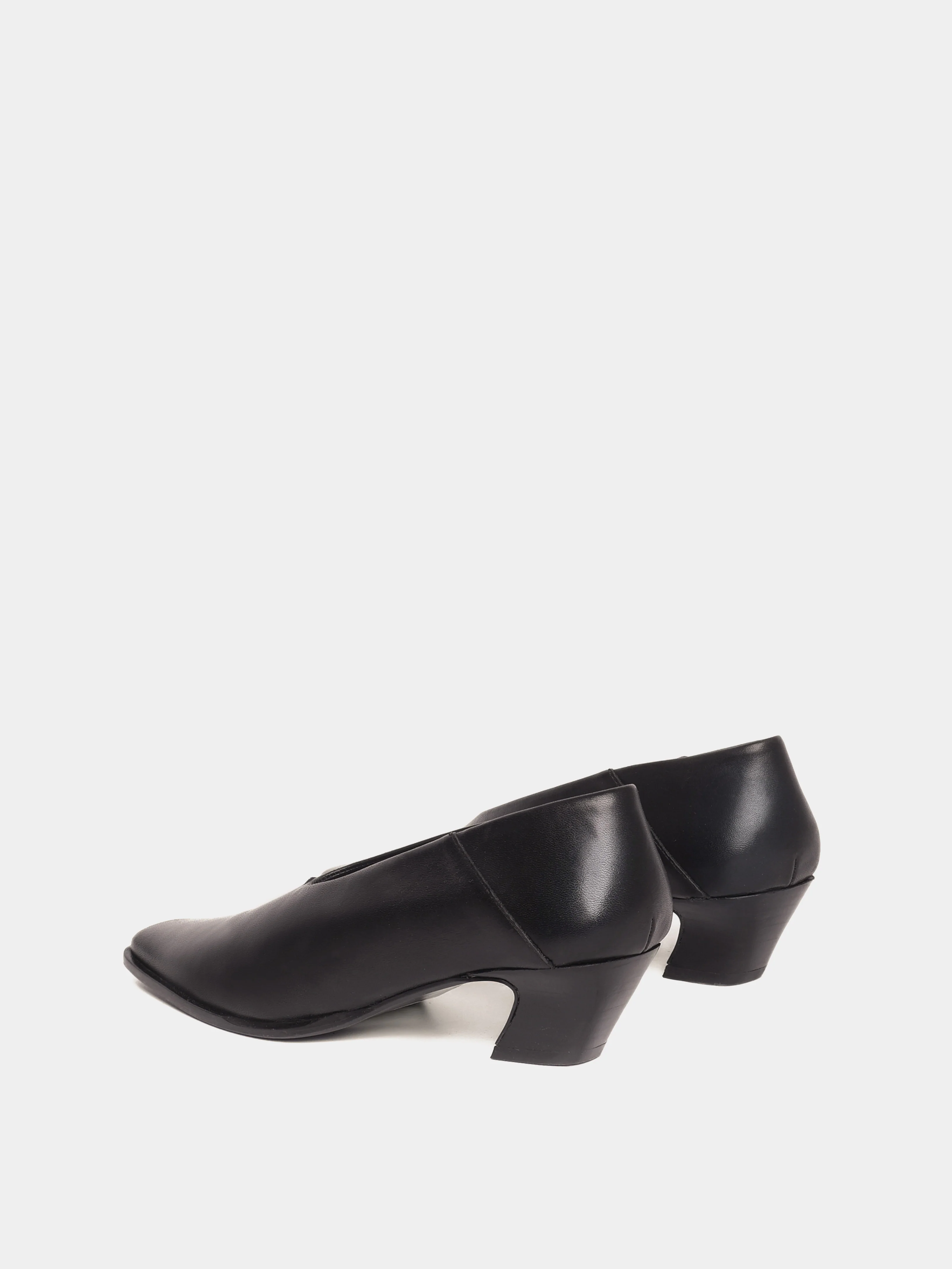 Soria Black Heel - Image 5